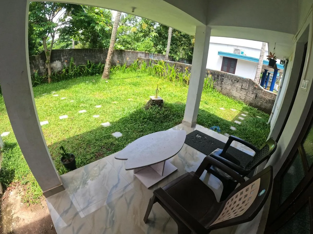 Pointbreak Surf & Stay Varkala 0*,  India